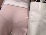 【FHD高画質】ワイドパンツから若さあふれるショーツライン