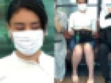 自慢の巨乳を乗客に見せつける綺麗なお姉さん（中編）