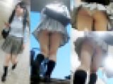 駅の階段でミニスカ制服娘のハミ出しぷり尻に食い込む白P&太ももをたっぷり堪能パンチラ動no,23