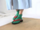 足袋の女性フェチ　下駄を履いて歩くf531