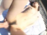 ▼誰かに見られるかもしれない野外で露出を楽しむ変態娘の恥ずかしい姿…　16
