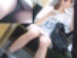 【電車内対面P盗撮】私服娘丸見えパンツをじっくり盗撮パンチラ動画