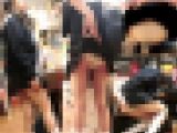 【鬼畜スカートめくりvol39】めくりに気付いて逃げる制服美少女のお尻まる出し14連めくり
