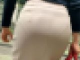 【好評再販SALE】ハイソな感じのエロマダムのパンティーラインガッツリ見えている淫乱でプリプリのお尻が可愛い。【98】