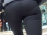 爆爆尻なタイトパンツスーツOLの圧巻の爆尻！！