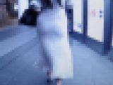 超スーパードエロ爆尻美女がタイトスカート履いて尻肉揺らしてフェロモンまき散らして歩いてるよ