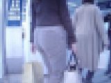 スタイル抜群でオシャレ系の超絶美女がピタパン履いて美巨尻モッコリさせて歩いてるよ