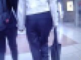 清楚系美女がタイトスラックス履いて美巨尻モッコリエロいライン出して歩いてるよ
