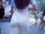 【前編】ダイナマイトで激エロな美尻を持つ激カワ美女が極薄ピタパン履いてTバックライン出して歩く姿がエロい