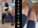 続編【撮影バレ】電車でニーハイソックス履いたお姉さんの対面パンチラ撮ってたらパンツ見せつけてきた件（乗り換え編）
