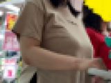 ロン爺の４Ｋピタパン女583　下からいきたい爆乳