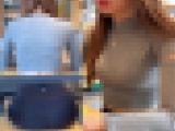 【音あり高画質】巨乳・美尻の激カワ美人 乳揺れも！