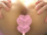 手マンで大量潮吹き！超敏感娘はお好きですか？