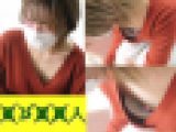 【宅配胸チラ】美人妻/緩んだ胸元から乳首まで【NTR/胸チラ/パンチラ】