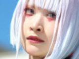 コスプレイヤーの顔面アップ171