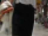 ぶるんぶるん爆乳OL