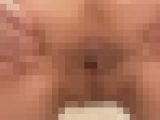 直立脱糞する雌犬　うんこ後小便お漏らし本気汁垂れながら自然便