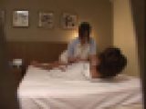やたらと鼠径部に執着する おばさんマッサージ師は偶然のSEXを期待してる！File.2
