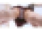 【パンチラ接写】エッチなふくらみ♡恥丘の形状がくっきり水玉パンティ