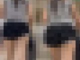 フリフリのミニスカにショートパンツがハミ出てセクシーな美女