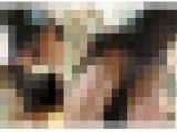 スカートが鞄でめくれ上がってパンツがモロ出し女子ハプニングパンチラ動画