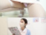 人妻歯科助手♡施術中に大胆開脚で透けTバック丸見え♡【ローアングル/美乳/ナース服】