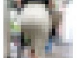 《ムニュっと感に見惚れる！品のあるナースの出勤姿》